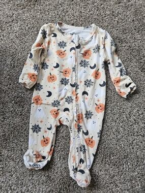 Halloween Pumpkin Print Baby One-Piece Sleeper - Orange & Cream